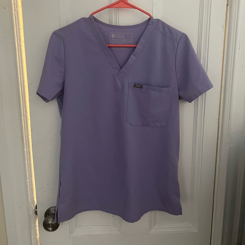 Figs Catarina Scrub Top Lavender Dew